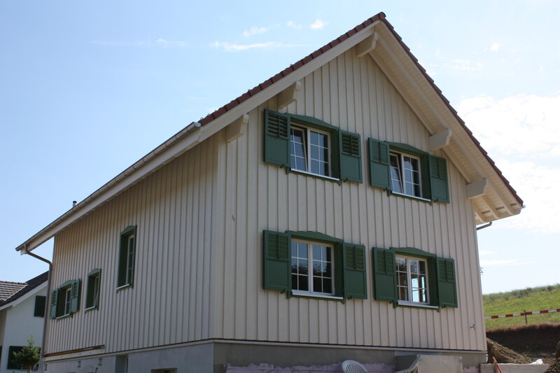 Behandelte Holzfassaden
